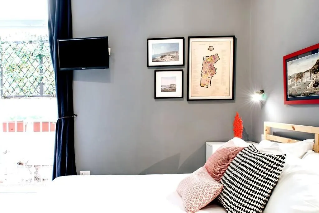 Gravina Guest House Studio In The Center Of Naples